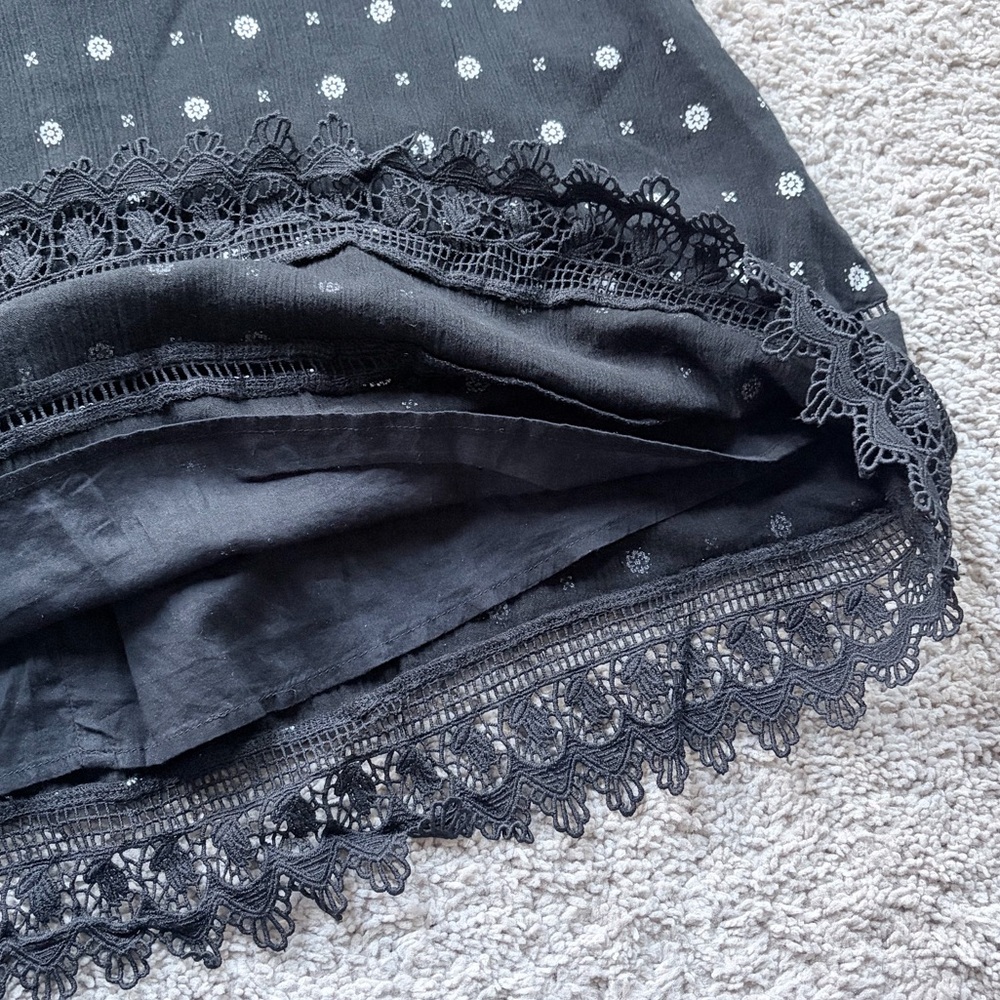 Dress with Tassels - Picture 3 of 4